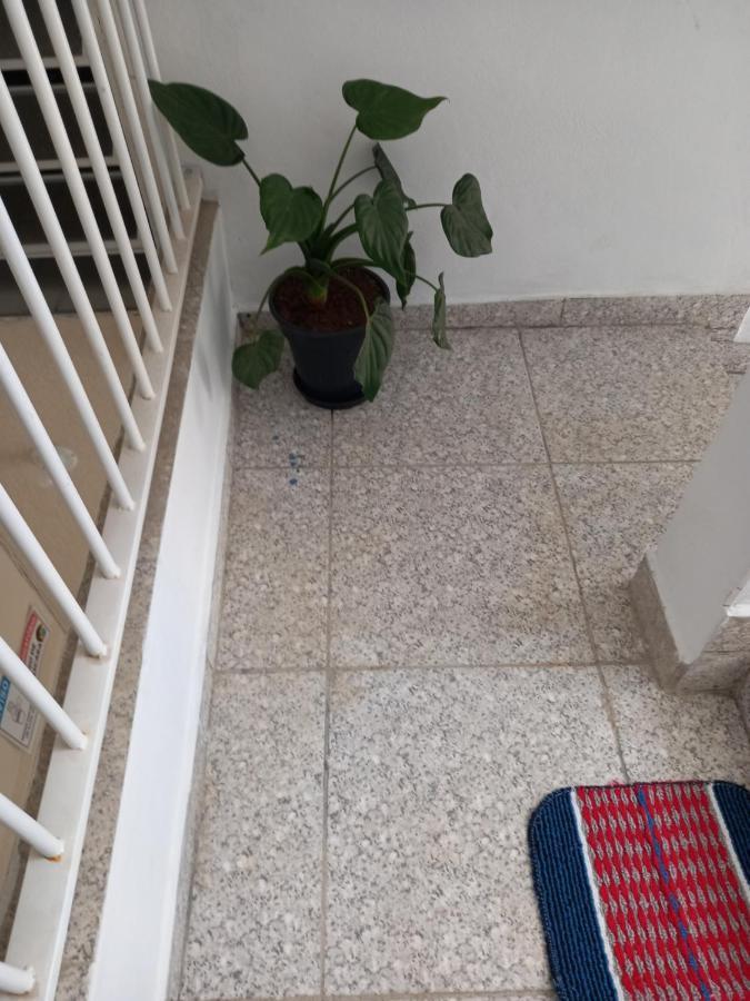Apartamento Avenida 02 Com Ar Condicionado *